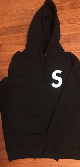 HOODIE - Picture 1 of 1